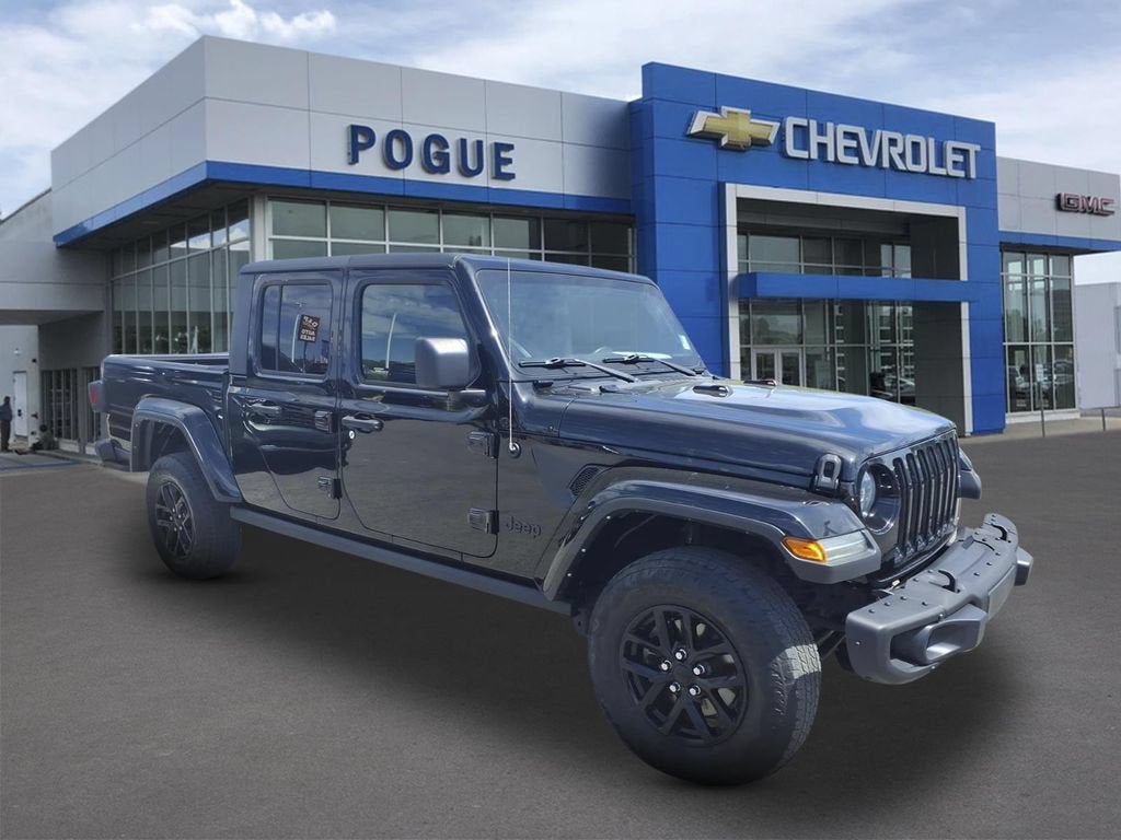 2023 Jeep Gladiator Freedom in Black — front three-quarter view
