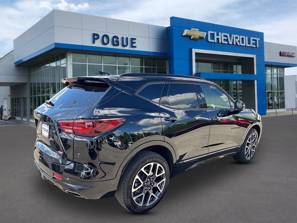 2025 Chevrolet Blazer — side profile view